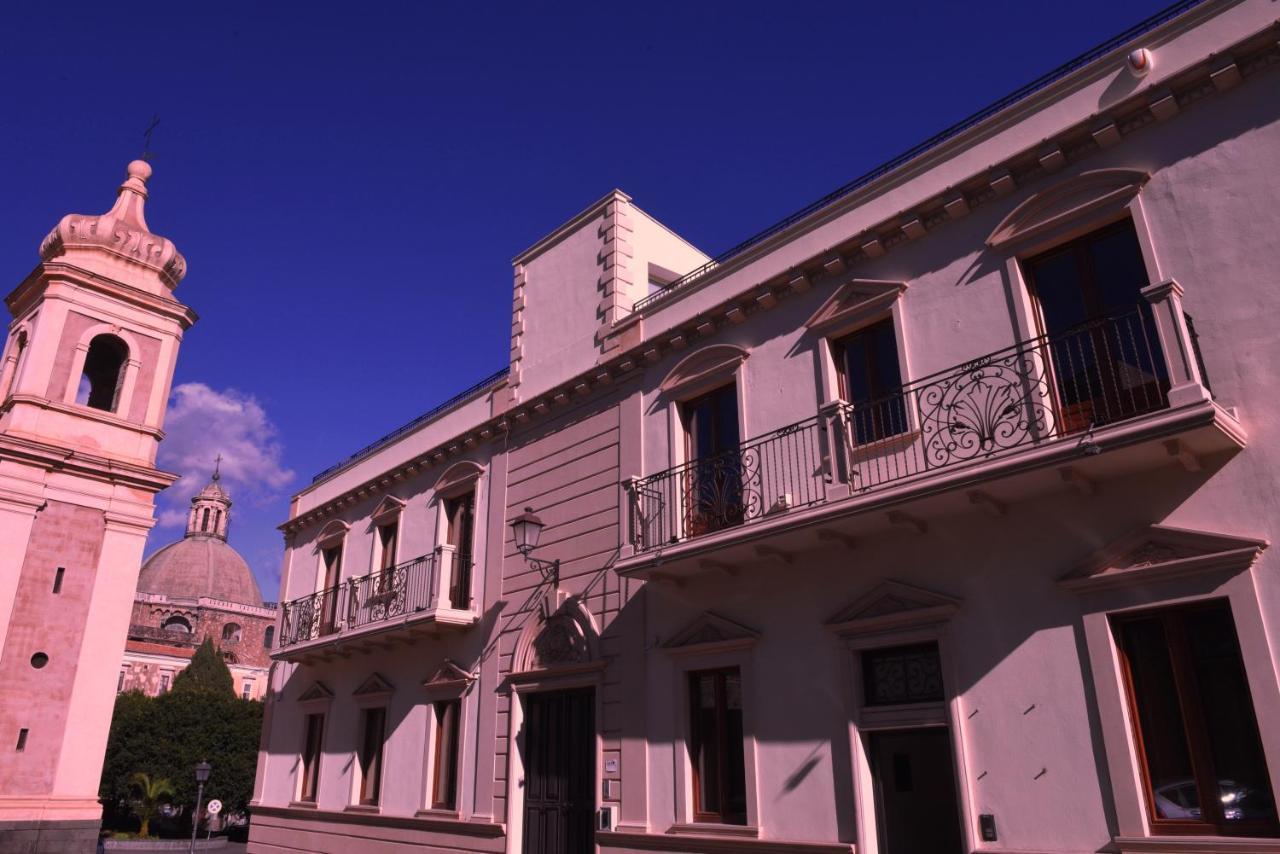 Palazzo Galifi Hotel Paterno  Esterno foto